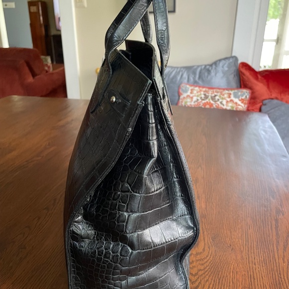 Black Crocodile Print Leather Bag - Picture 11 of 16